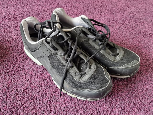 Specialized MTB shoes, size 46 - VGC