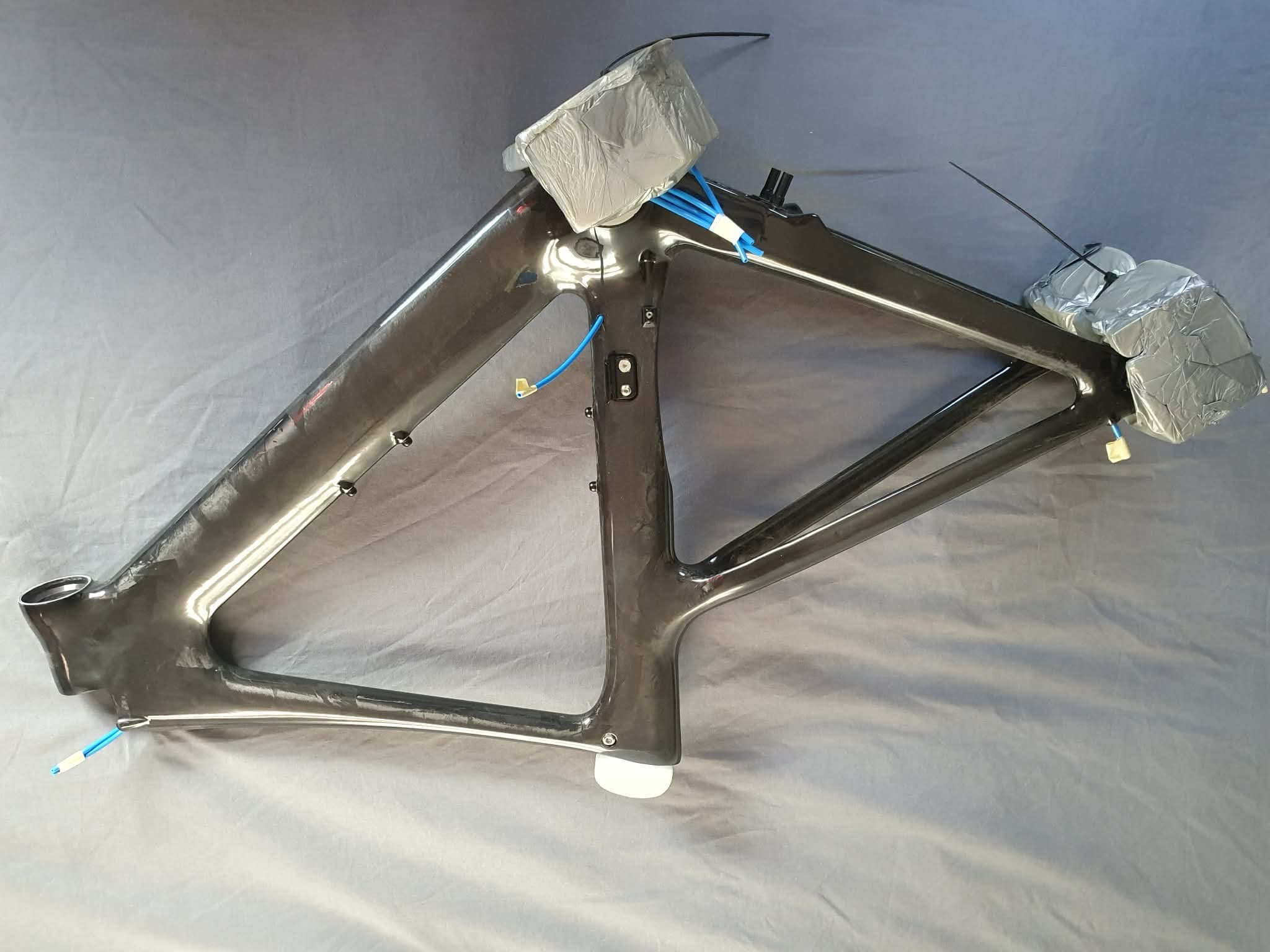 Main image 1