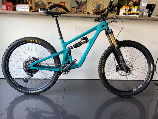 Yeti SB160 T1 2023 whatsapp : +447901979840