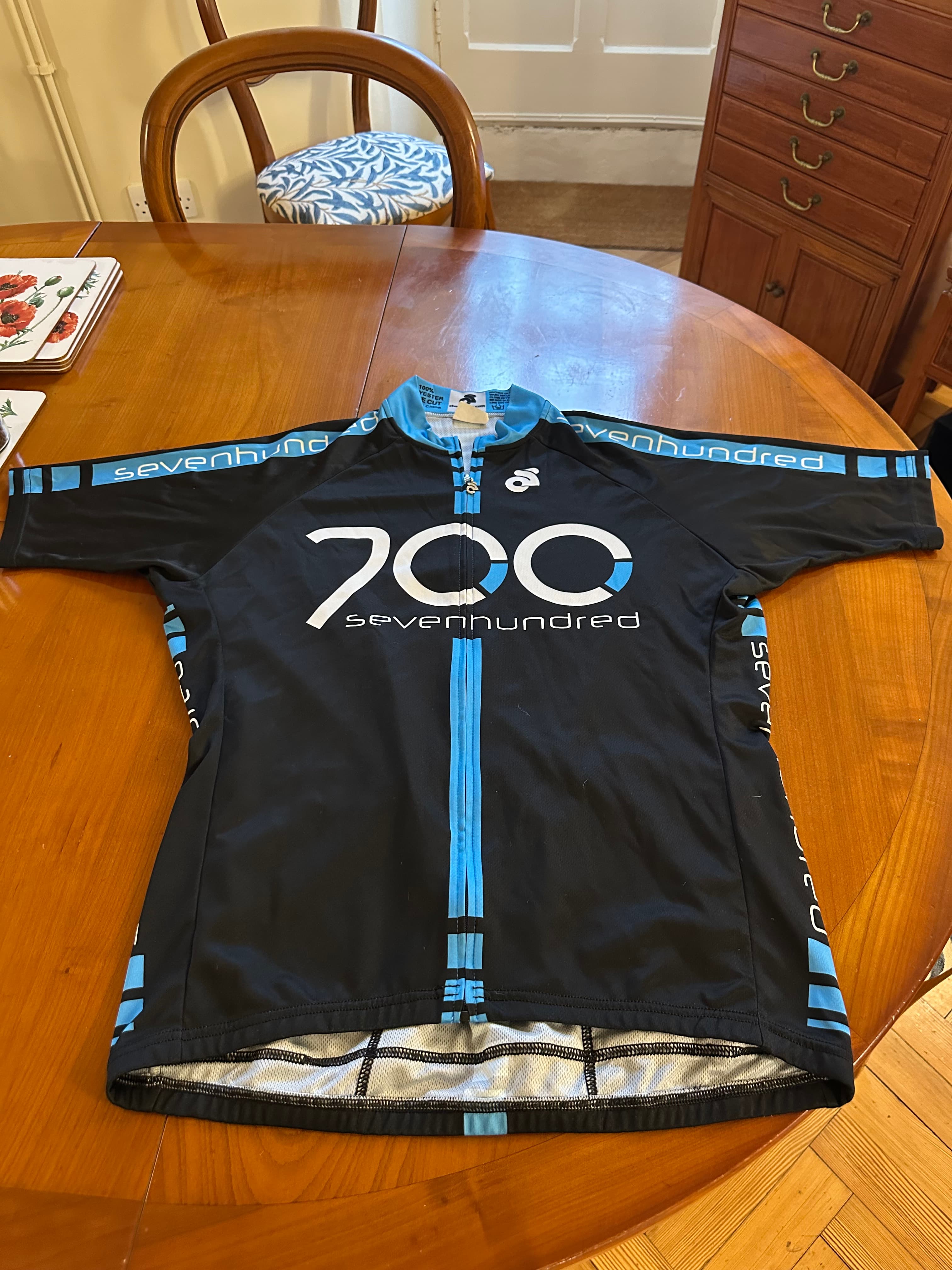 700 cycling jersey
