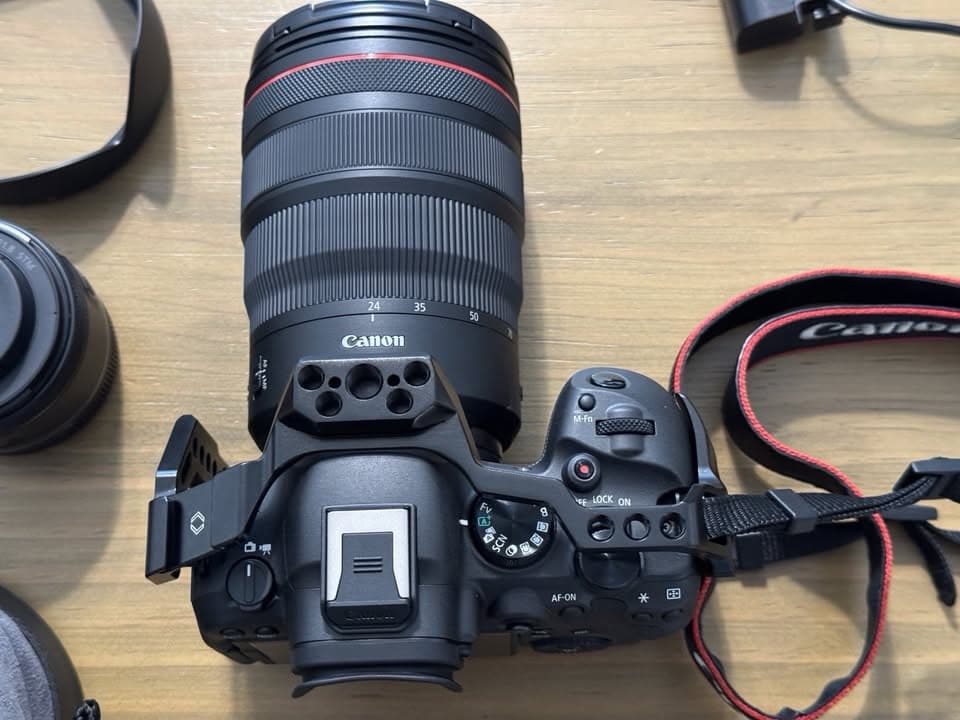 Main image 3