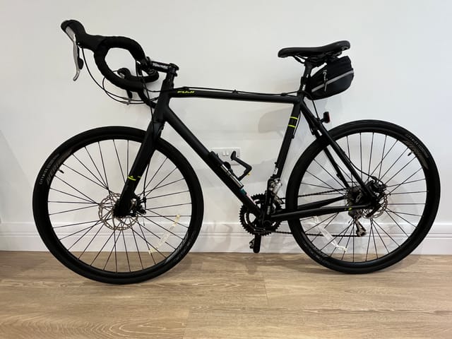 Fuji Tread 1.1 Disc – 56cm M/L Frame – Versatile Urban/Adventure Bike