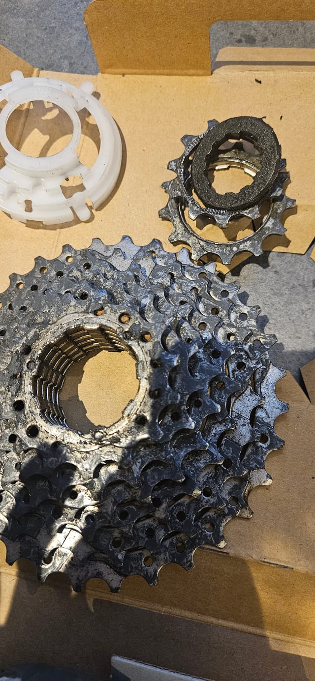 Cassete Sprocket SunRace 8 Speed, 11-32t